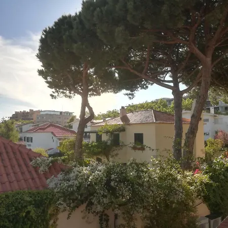 Sunny Center 5 Min Walk To Beach Appartamento Cascais