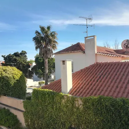 Appartamento Sunny Center 5 Min Walk To Beach