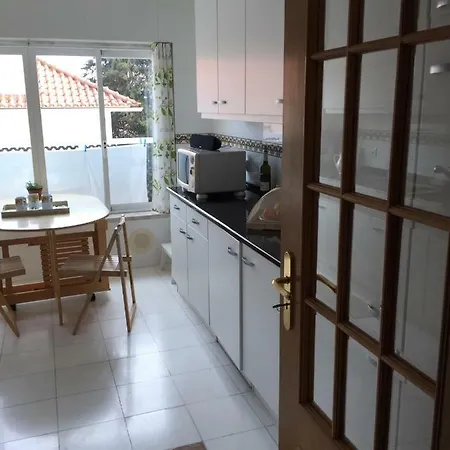 Sunny Center 5 Min Walk To Beach